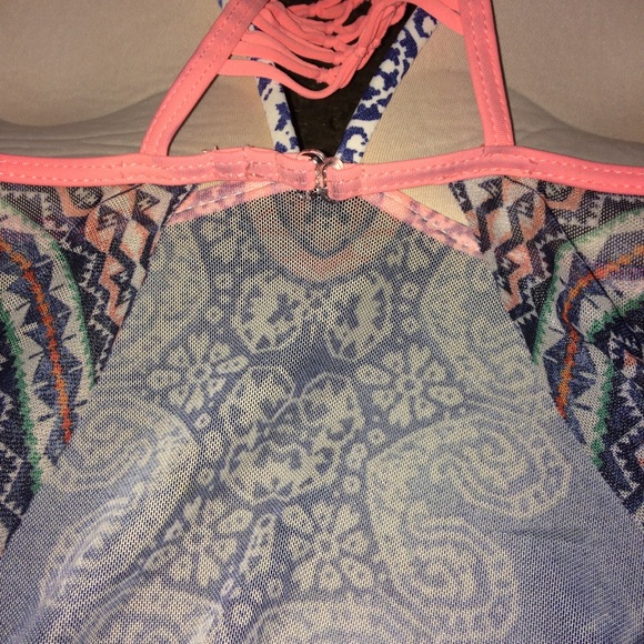 2pc - Picture 3 of 3